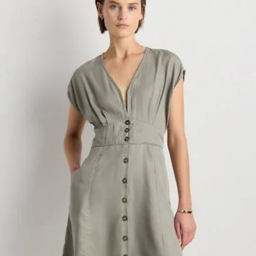 Quince Vintage Wash Tencel Button Front Dress Sage Green Large